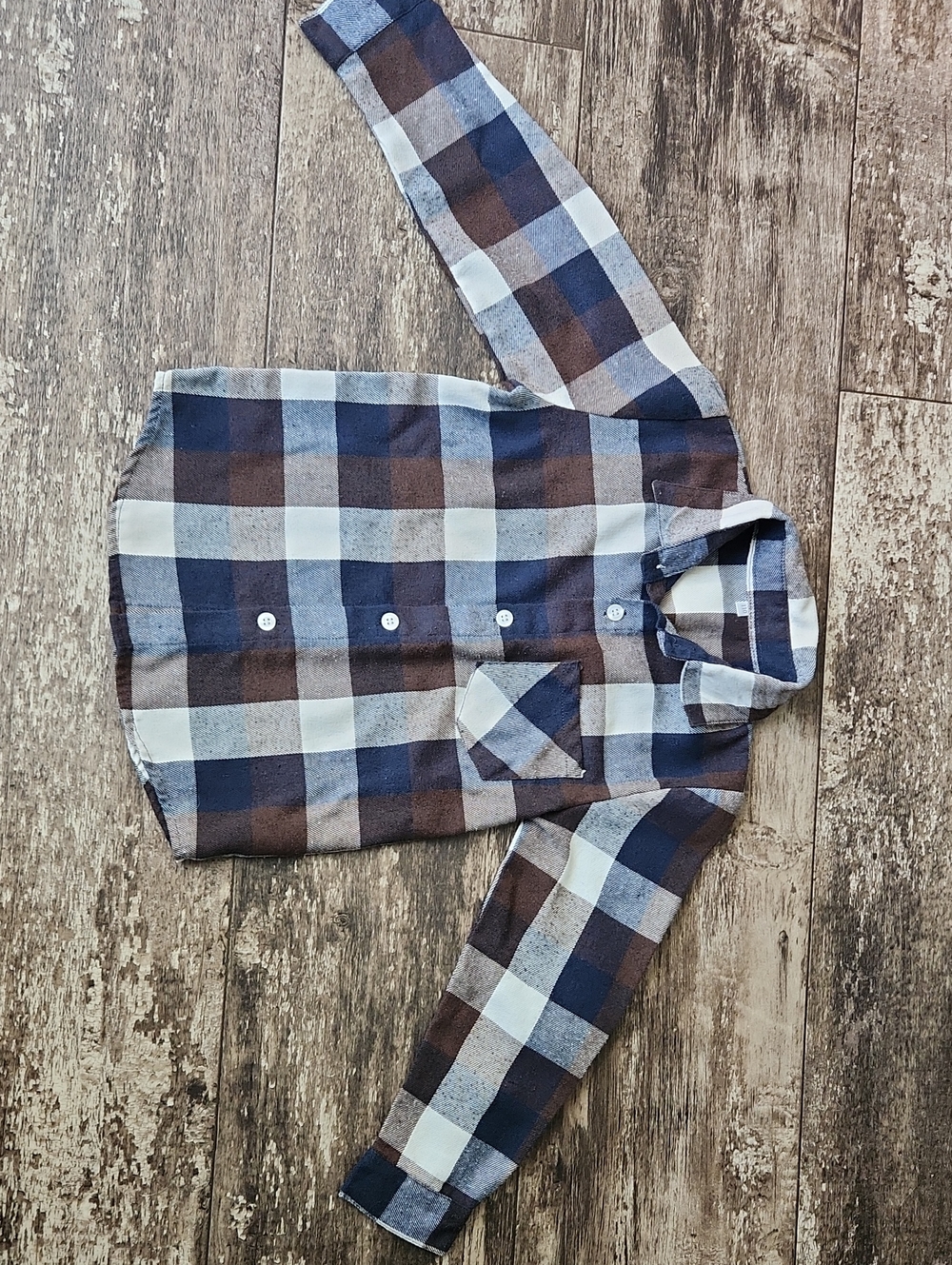 Boy's Long Sleeved Button Up Flannel Shirt